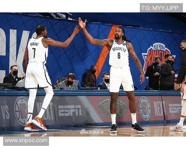 篮网与尼克斯在线直播对决精彩回顾与赛前分析