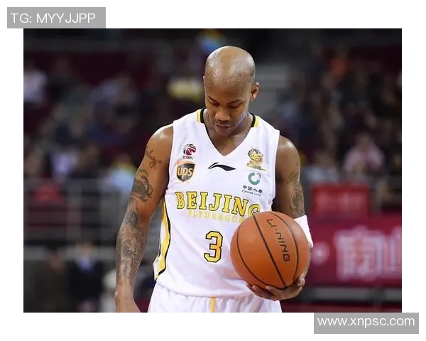 赫伯特琼斯的篮球之路与职业生涯成就探析 赫伯特琼斯的篮球之路与职业生涯成就探析