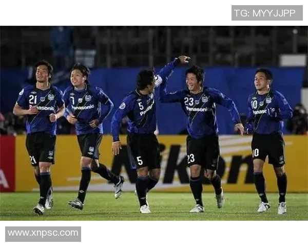 金泽塞维迎战大阪樱花两队争夺关键三分展现实力与激情 金泽塞维迎战大阪樱花两队争夺关键三分展现实力与激情