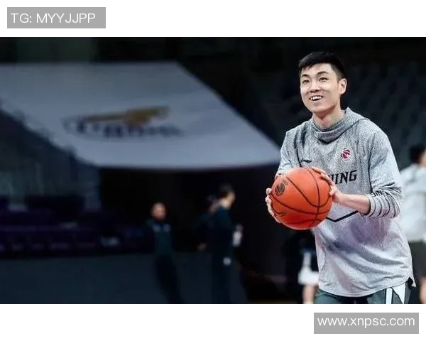 高诗岩:从篮球新星到职业生涯的璀璨之路探索与成长的背后故事 高诗岩:从篮球新星到职业生涯的璀璨之路探索与成长的背后故事