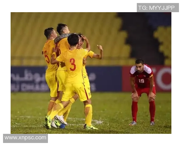 中国对阵叙利亚足球赛即时比分更新与精彩瞬间回顾 中国对阵叙利亚足球赛即时比分更新与精彩瞬间回顾