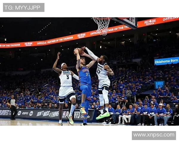 切特霍姆格伦的篮球之路与未来发展潜力分析 切特霍姆格伦的篮球之路与未来发展潜力分析