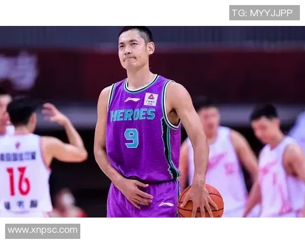 张庆鹏的篮球人生：从青涩少年到职业球员的奋斗历程与心路历程