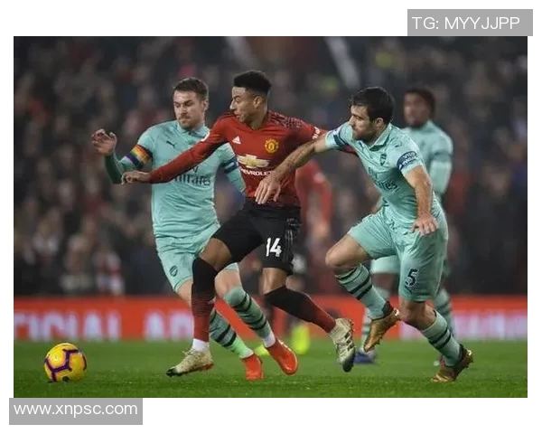 拜仁慕尼黑与安德莱赫特激战正酣比分悬念不断引发球迷热议 拜仁慕尼黑与安德莱赫特激战正酣比分悬念不断引发球迷热议