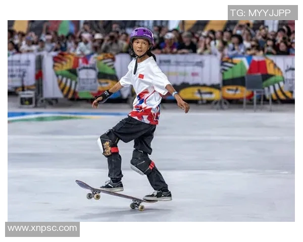 成都滑板精英赛点评:极限运动队默契配合展现团队实力与风采 成都滑板精英赛点评:极限运动队默契配合展现团队实力与风采