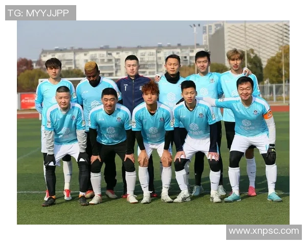 格拉纳达与塞尔维亚的精彩对决揭示足球战术的魅力与激情 格拉纳达与塞尔维亚的精彩对决揭示足球战术的魅力与激情