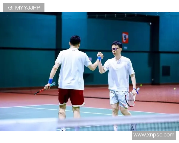 网球新手必看：团队协作技巧与实战经验全解析