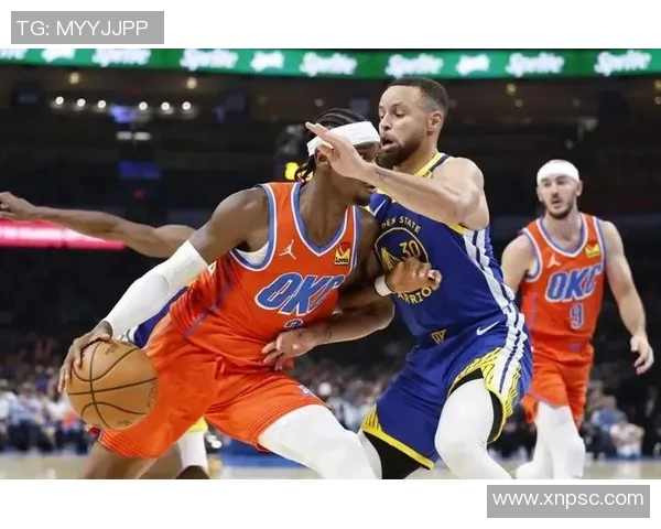 雷霆与勇士精彩对决比赛录像回顾分析及精彩瞬间集锦